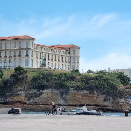 T2 La Joliette Sur Notre Dame Apartment Marseille Bagian luar foto