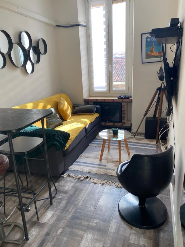 T2 La Joliette Sur Notre Dame Apartment Marseille Bagian luar foto