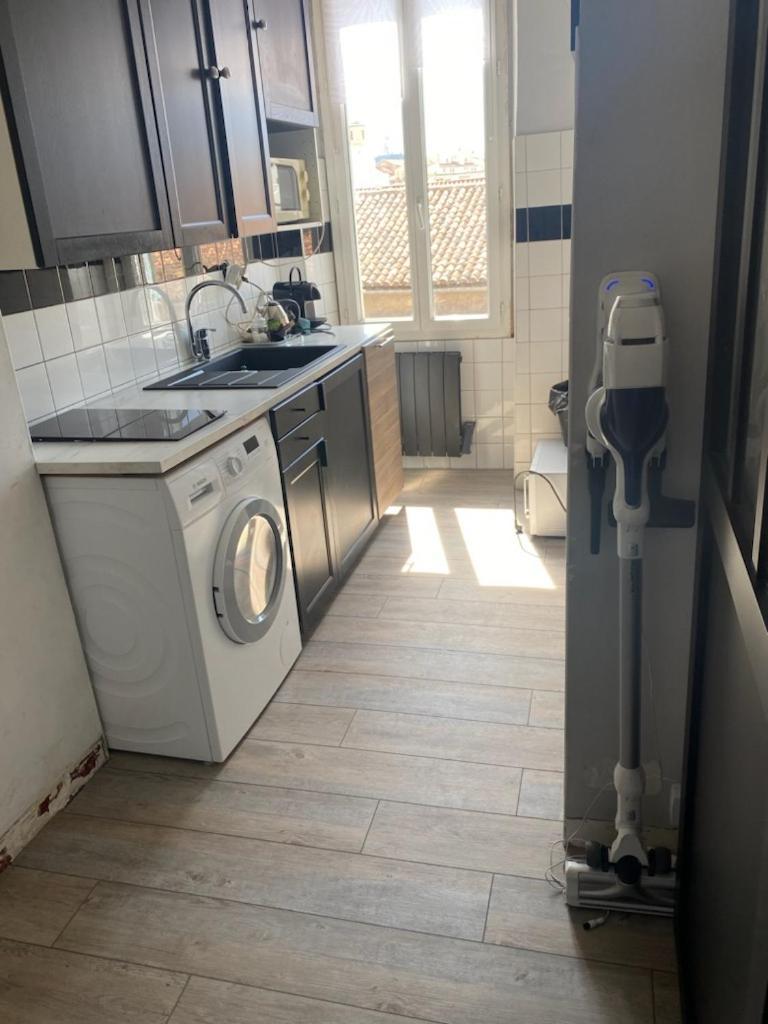 T2 La Joliette Sur Notre Dame Apartment Marseille Bagian luar foto
